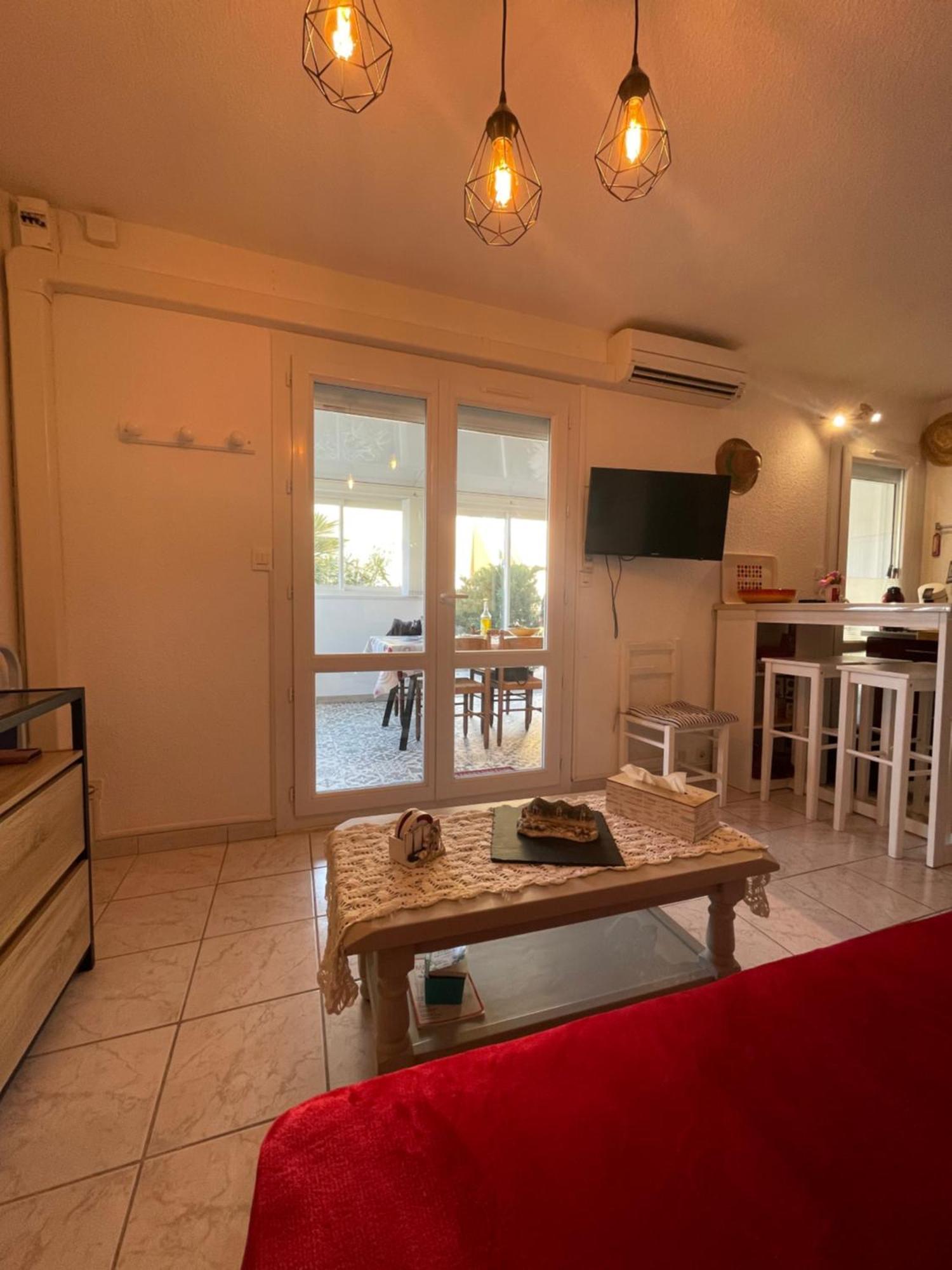 Appartement Paradis Du Soleil-plage De La Roquille - 4 Personnes- Clim-parking Agde