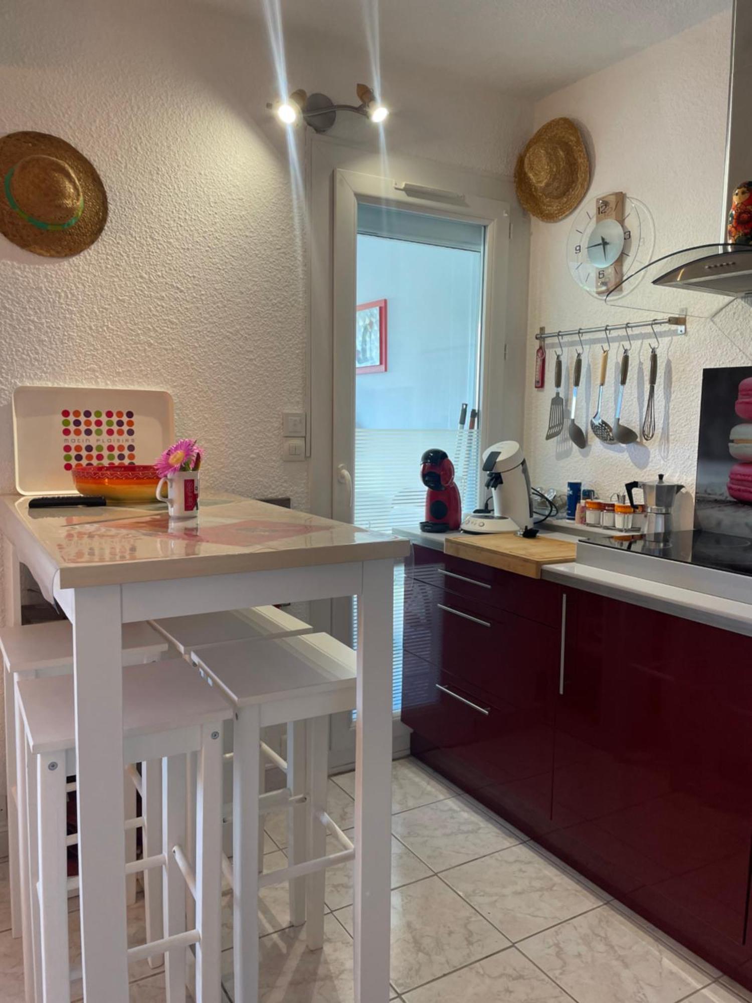 Appartement Paradis Du Soleil-plage De La Roquille - 4 Personnes- Clim-parking